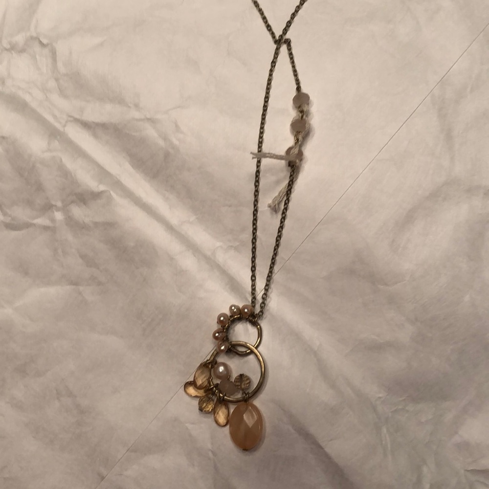 NWOT Loft necklace pink and pale peach gems